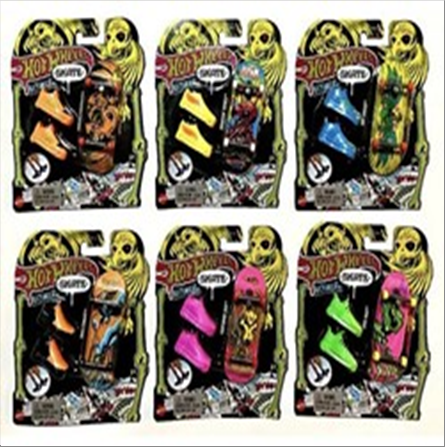 mattel-hot-wheels-skate-finger-skateboard-plus-chaussures-assorties-14x17cm-standard.png