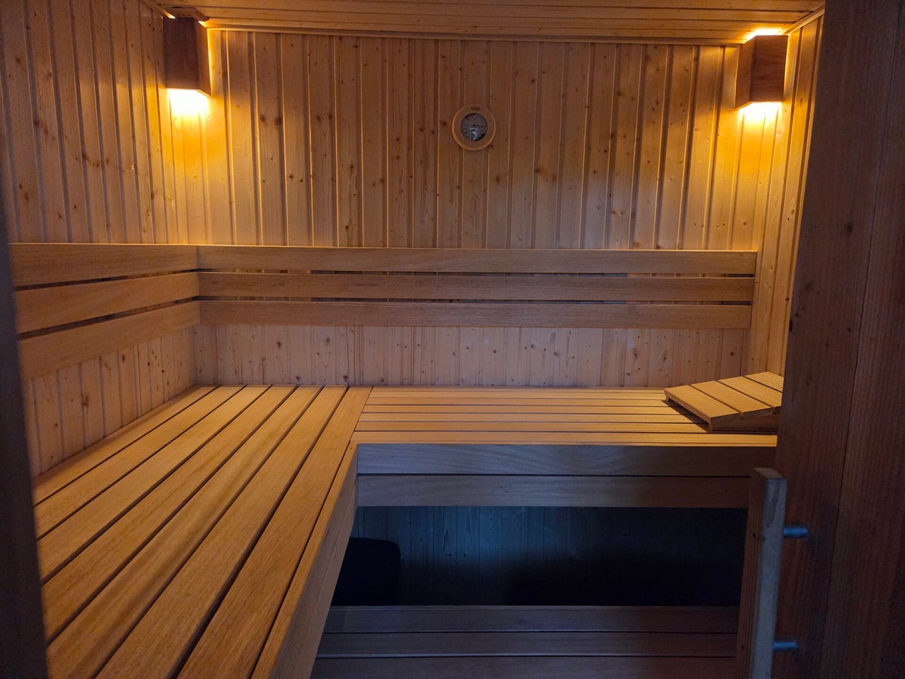 Buitensauna & wellnesseiland