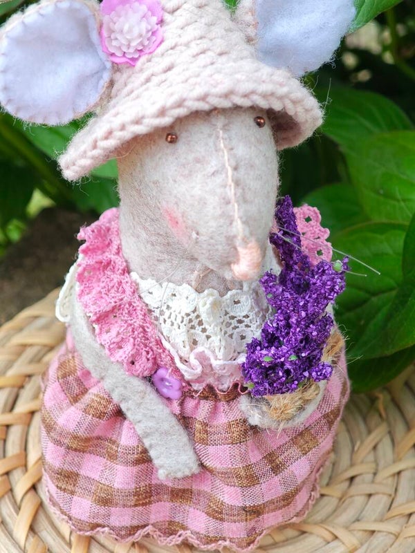 Eglantine