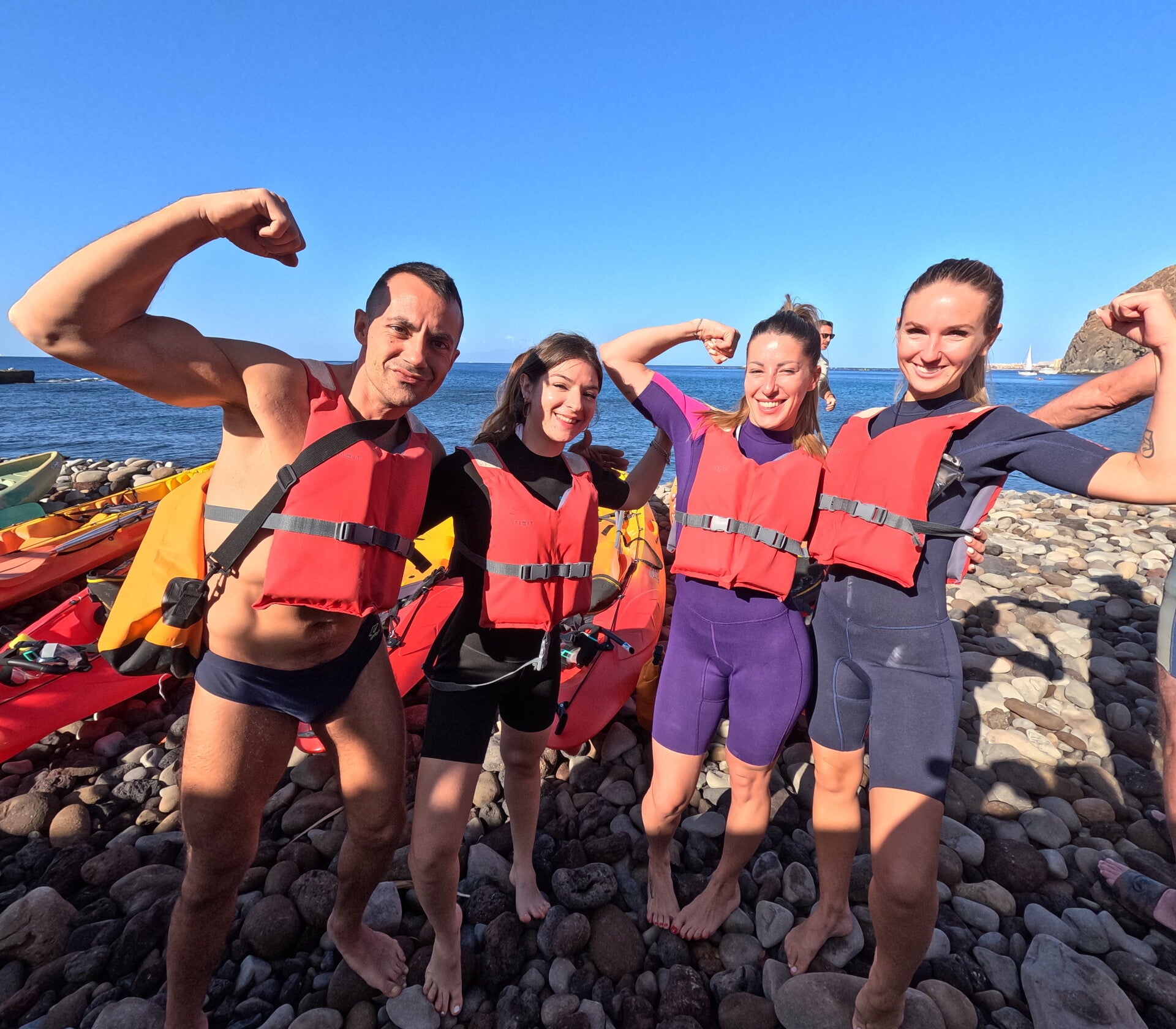 Starting the kayak tour from Playa La Arenita