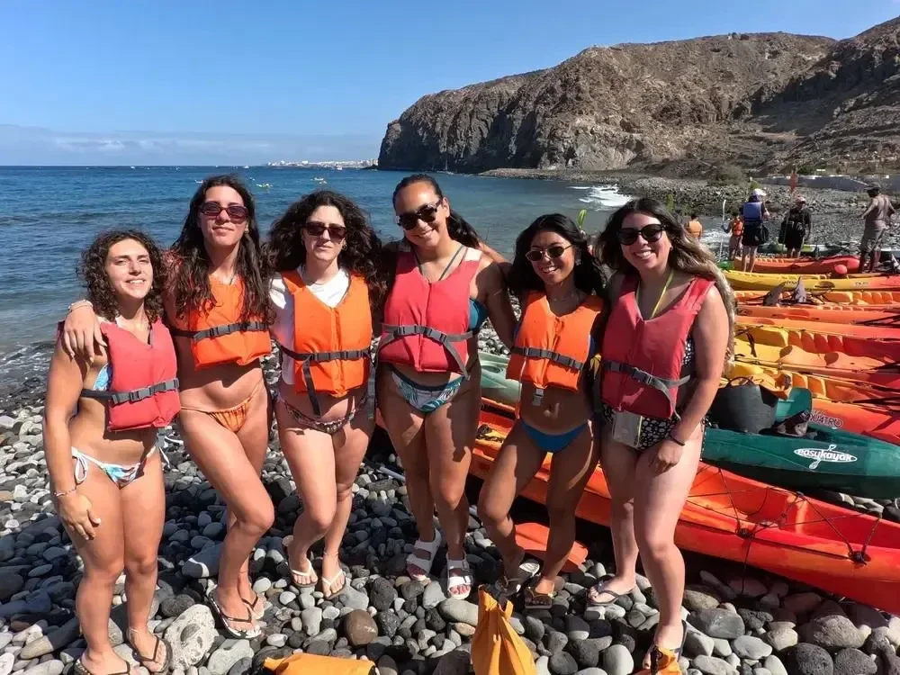 group of smiling customers before kayaking from Palmmar