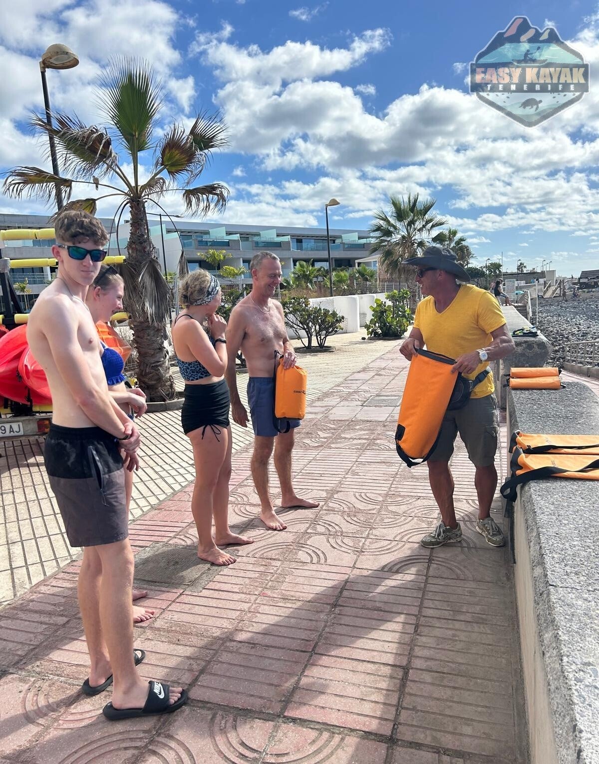 andrea easy kayak tenerife reception