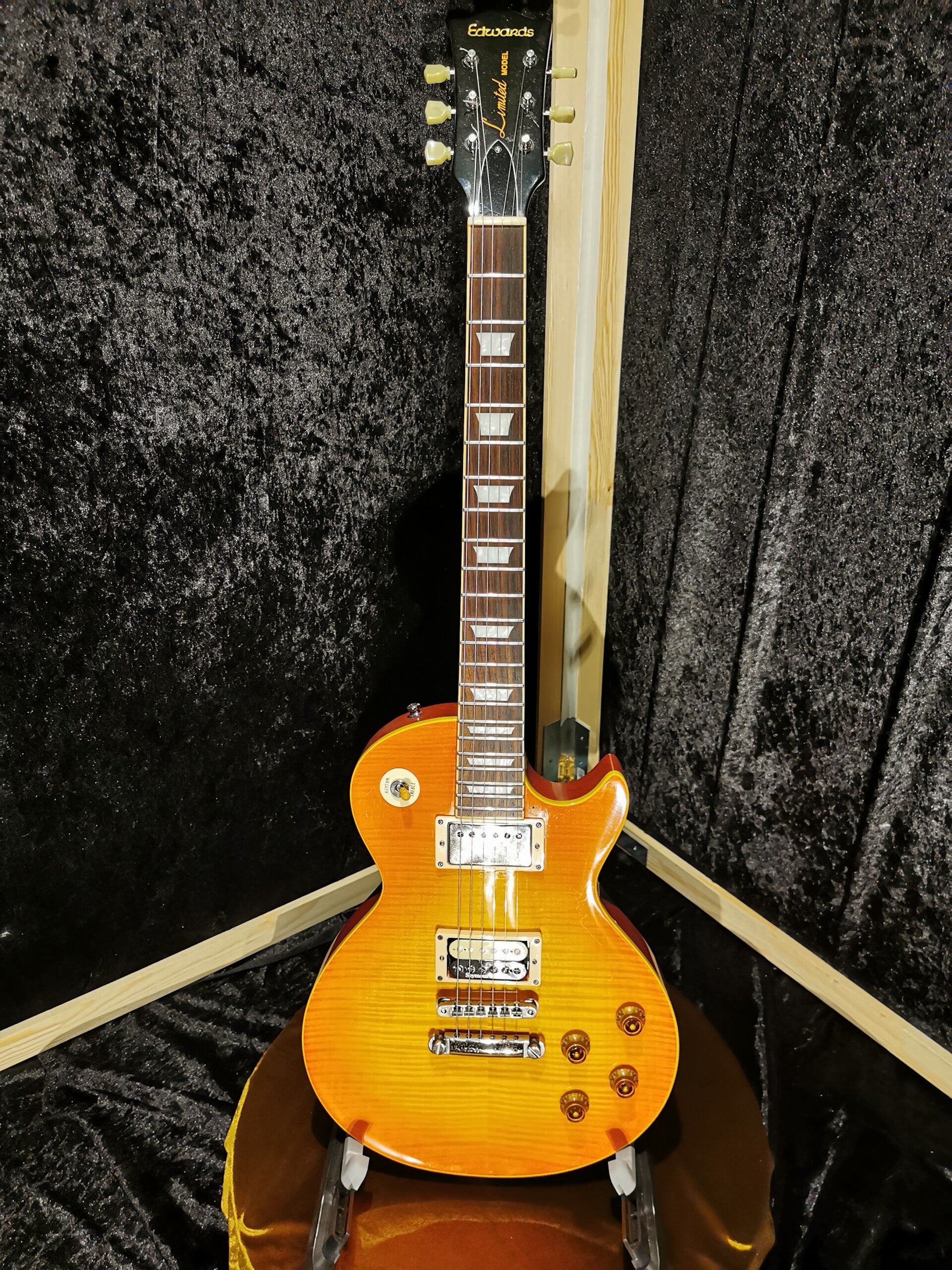 Edwards by ESP E‑LP‑108 LTS Les Paul Standard 2005