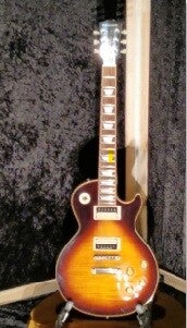 Edwards E-LP-108LTS Tobacco Burst . A lacquer taste finish Les Paul-style with quality Japanese craftsmanship and classic hardware + Duncan SH-1n/SH-4 pickup combo.