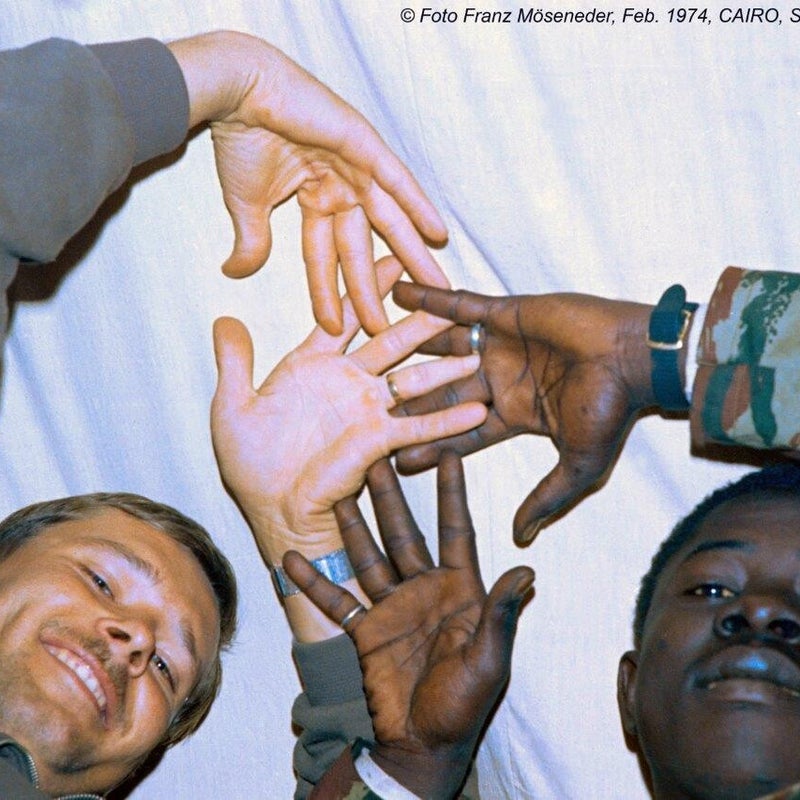 1973_12_12_kairo_chams-camp_kameraden_00-standard.jpg
