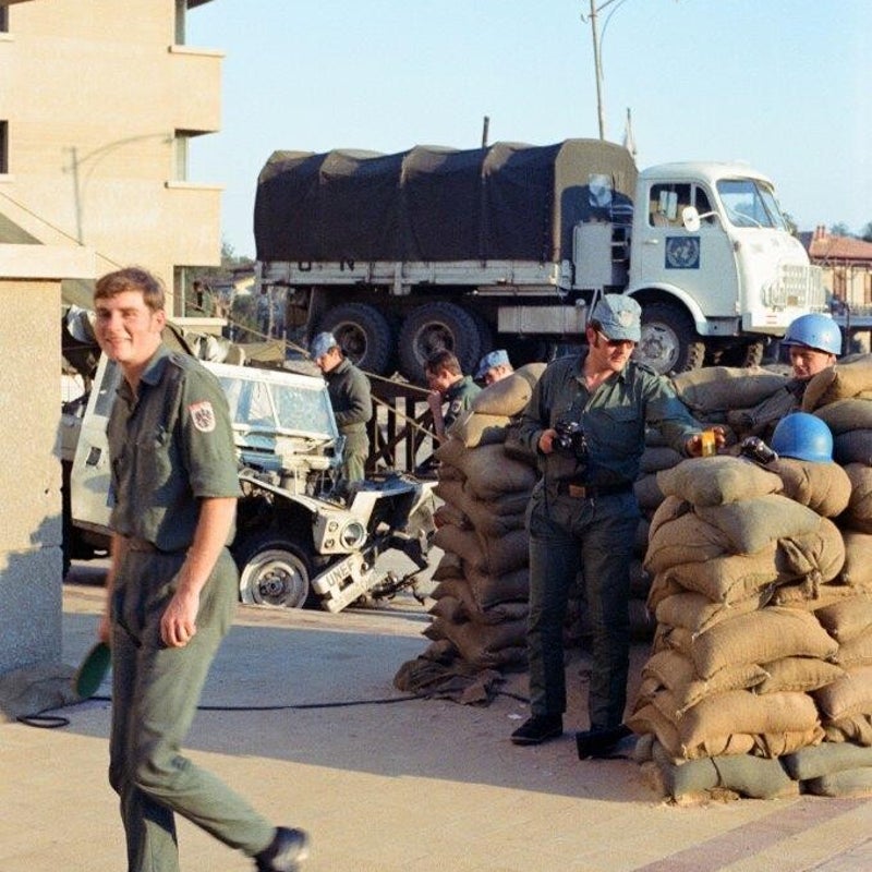 1974_02_15_foto-23a-ismailia_links-gustl-d-flinger-und-rechts-franz-m-seneder-standard.jpg