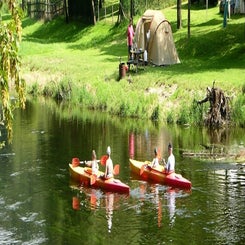 cropped-kayaks-jmv-3515-2-2.jpg