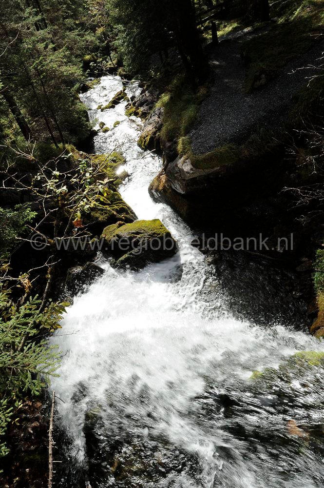 Doser_waterval_011.jpg