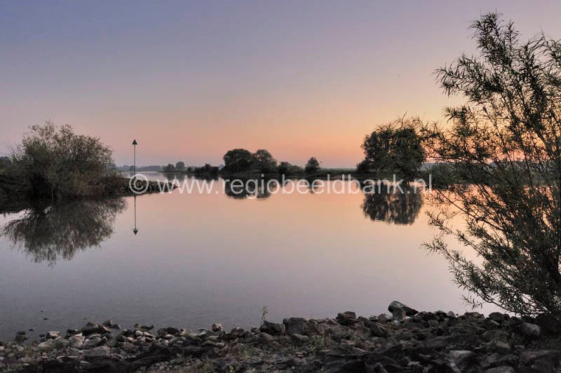 de_ijssel_002-1.jpg