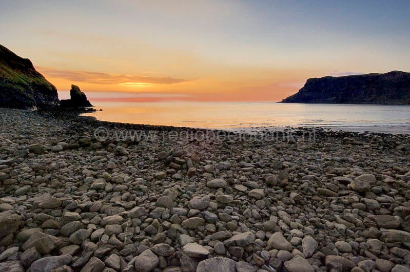 skye_talisker_bay_419.jpg