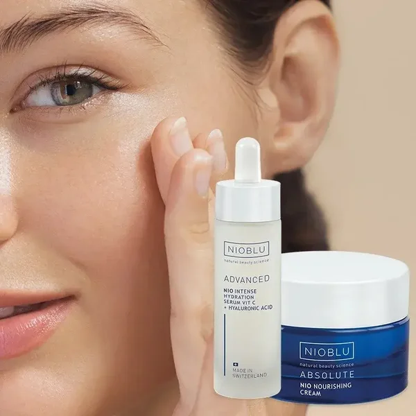 NioBlu EXTRA Hydrating DUO set met VIT. C serum en Hyaluronzuur
