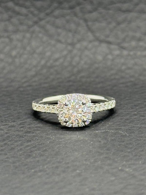 DIAMOND ENGAGEMENT RING