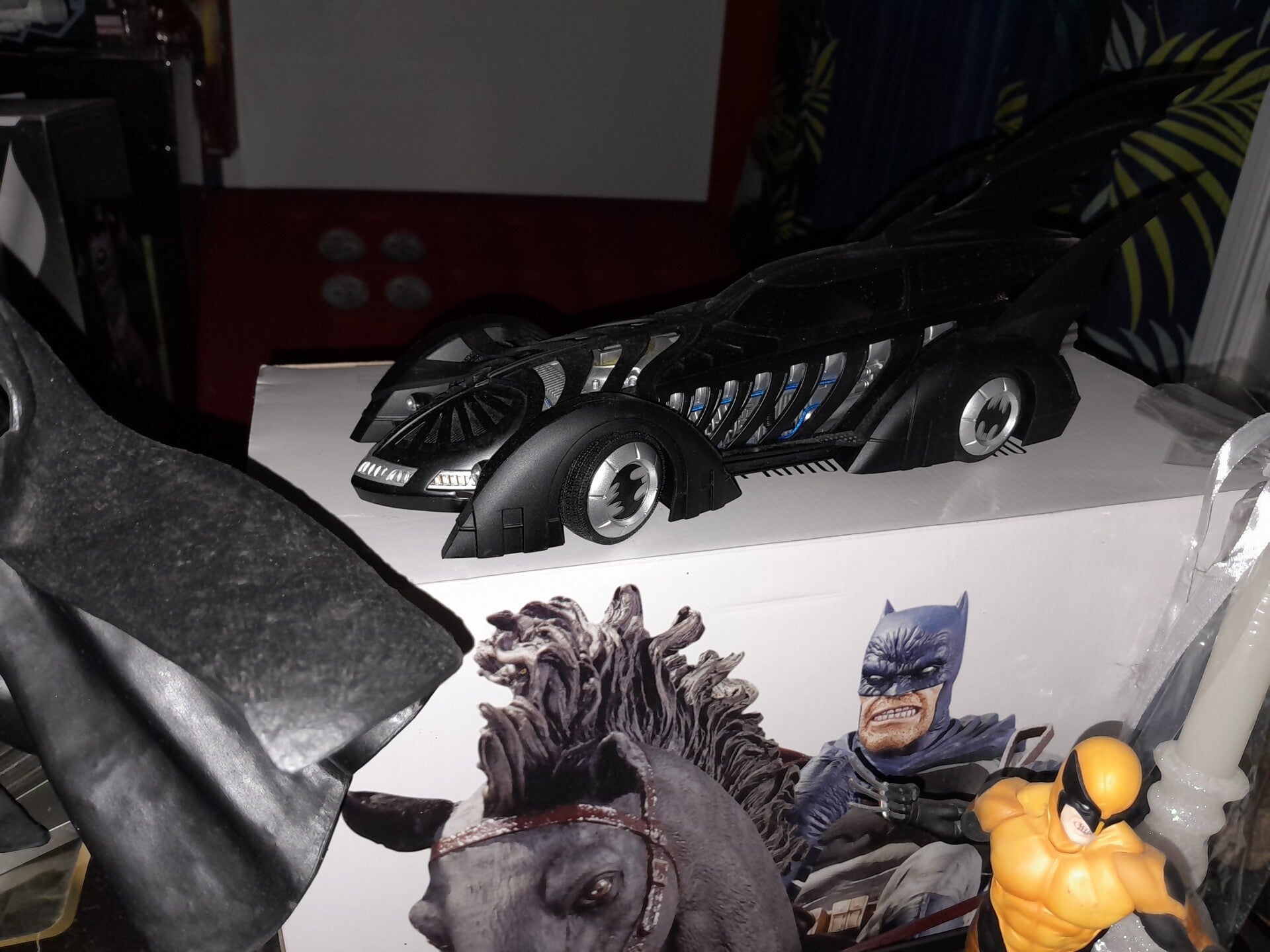 Voitures et véhicules miniatures