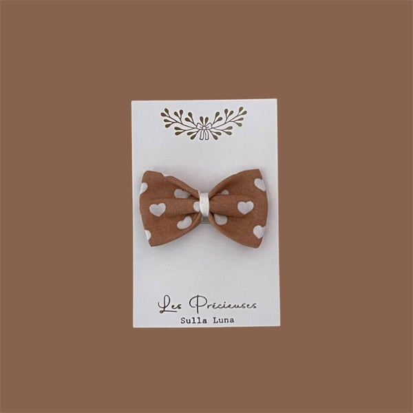 Barrette bébé camel coeur blanc