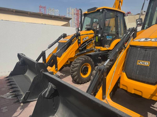 JCB 3DX 2025