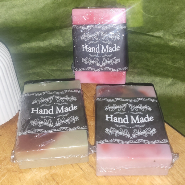 🧼 Savon Artisanal « Figue & Santal » – 120 g