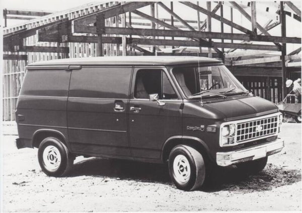 Chevrolet Chevy Closed Van, press photo, Dutch, 1980