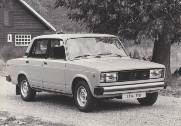 Lada 2105 Sedan, press photo, Dutch, c1981