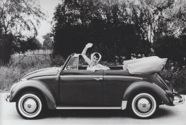 Volkswagen Käfer Cabriolet, press photo, Germany, early 1960s