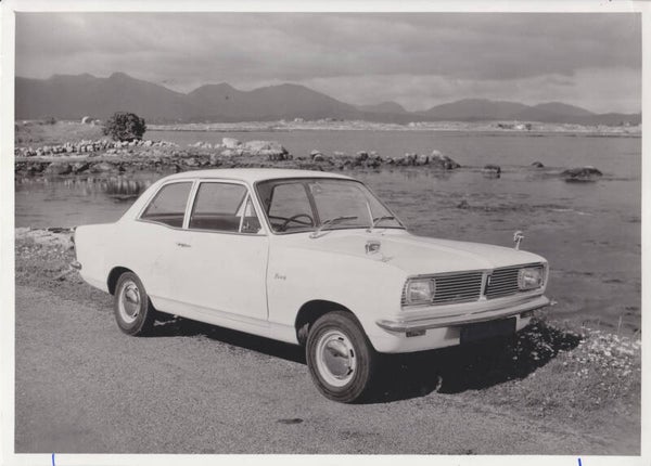 Vauxhall Viva II 2-Door, press photo, A5-size, UK, c1967