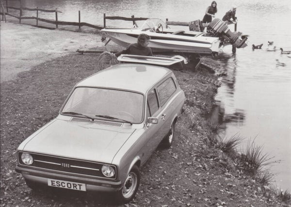 Ford Escort Stationwagon, press photo, Germany, 1975