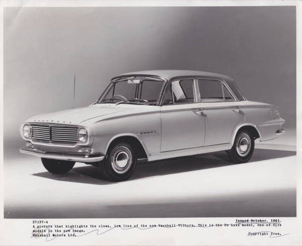 Vauxhall Victor Saloon, press photo, UK, 10/1961