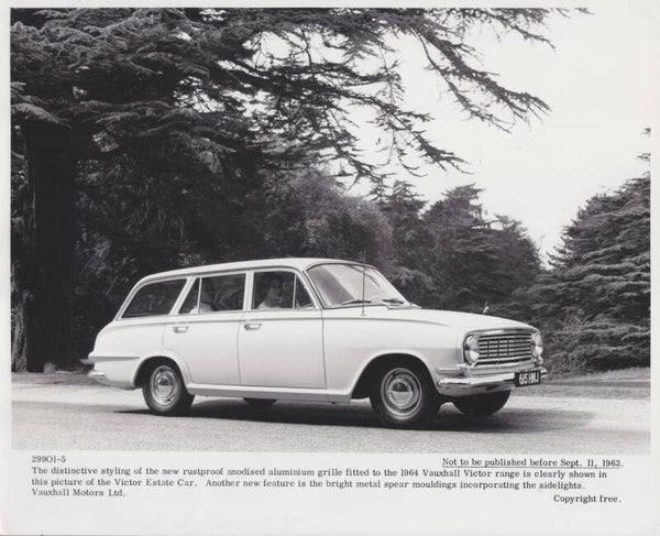 Vauxhall Victor Estate, press photo, UK, 09/1963