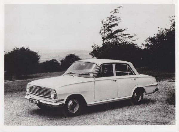 Vauxhall Victor Saloon, press photo, UK, 09/1963