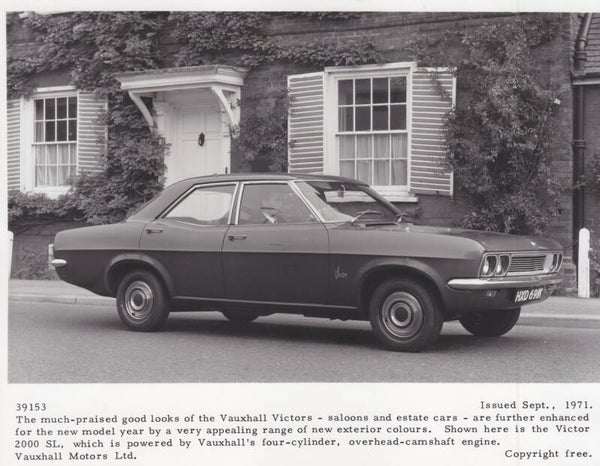 Vauxhall Victor Saloon, press photo, UK, 09/1971