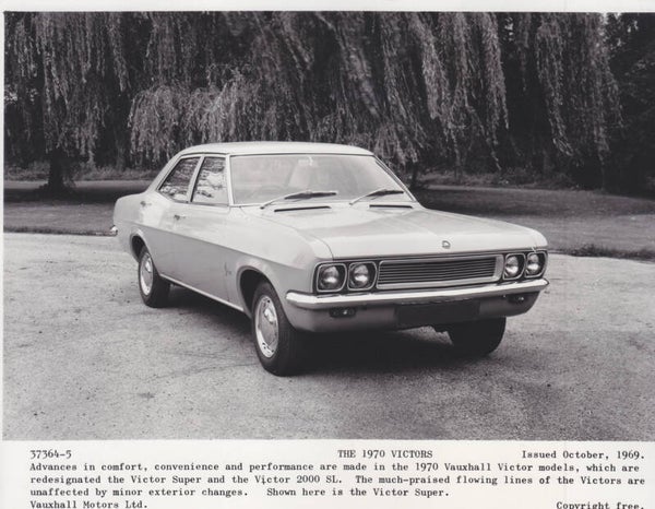 Vauxhall Victor Saloon, press photo, UK, 10/1969
