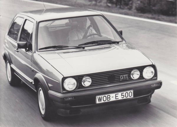 Volkswagen Golf II GTI 16V, press photo, German, about 1987