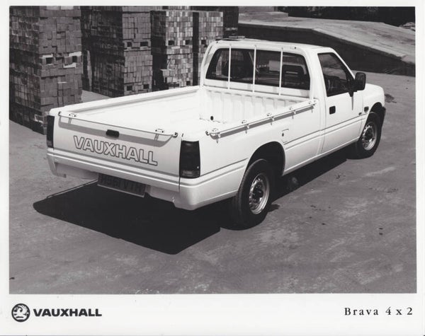 Vauxhall Brava Pick-up 4x2, press photo, UK, 1990
