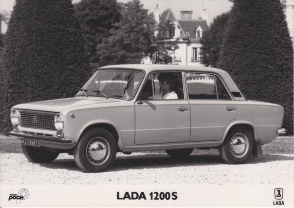Lada 1200 S Sedan press photo, French, 1984