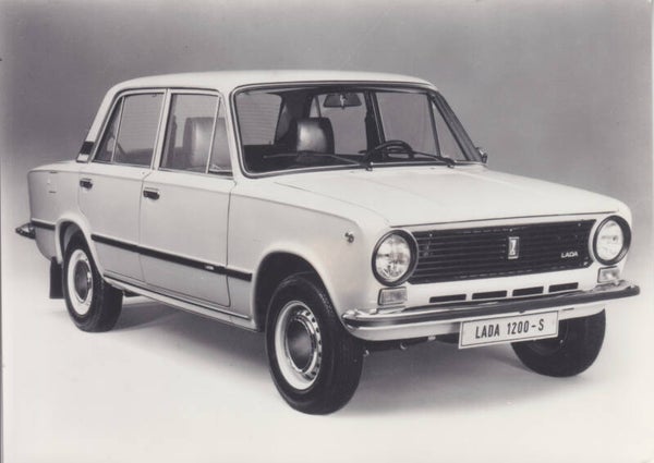 Lada 1200 S Sedan press photo, Dutch, 1984
