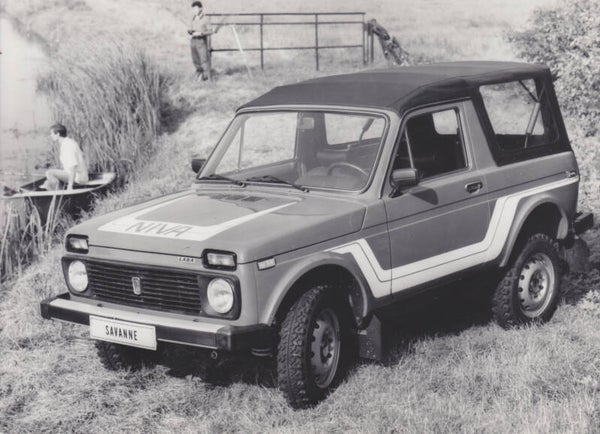 Lada Niva 4x4 Savanne Cabriolet Top press photo, Dutch, c1987