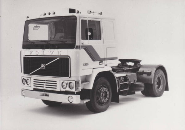 Volvo F10 truck, press photo, Sweden, c1977