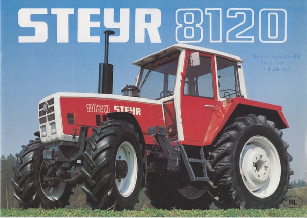 Steyr 8070 tractor program, 12 page brochure, Dutch, 12/1983