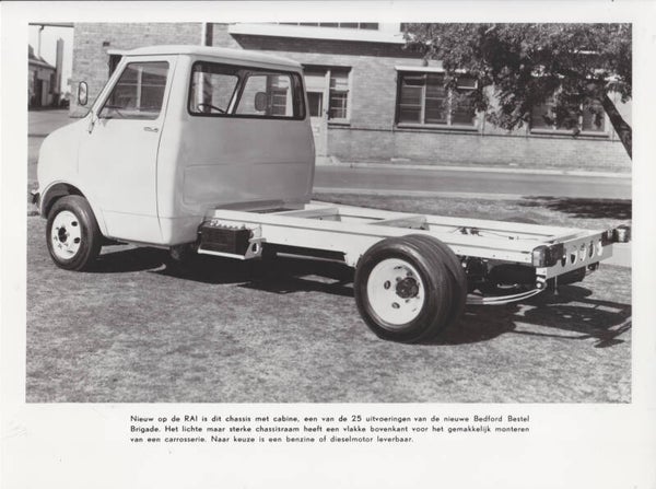 Bedford CF Chassis Cab, press photo, Dutch, 1970