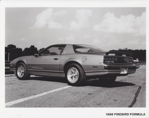 Pontiac Firebird Formula, large press photo, USA, 1988