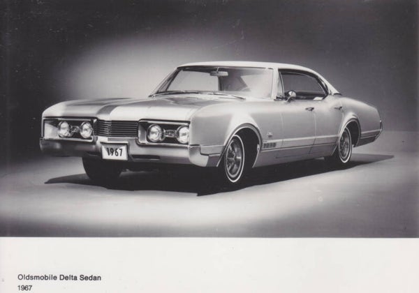 Oldsmobile Delta Sedan, press photo, USA, 1967