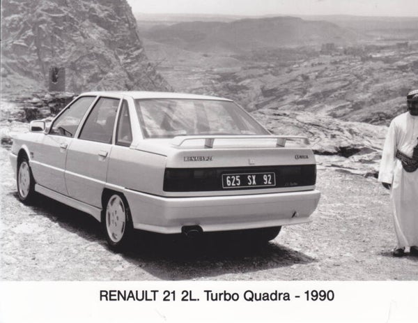 Renault 21 2 Liter Turbo Quadra Sedan, press photo, France, 1990