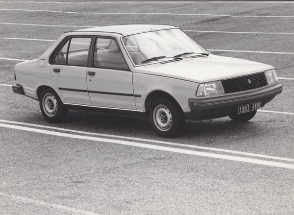 Renault 18 Berline, press photo, French, 1983