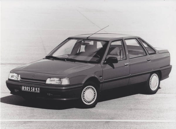 Renault 21 Sedan, press photo, France, 1990