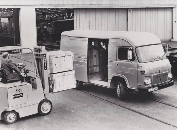 Saviem SB2 Van, press photo, France, 1977