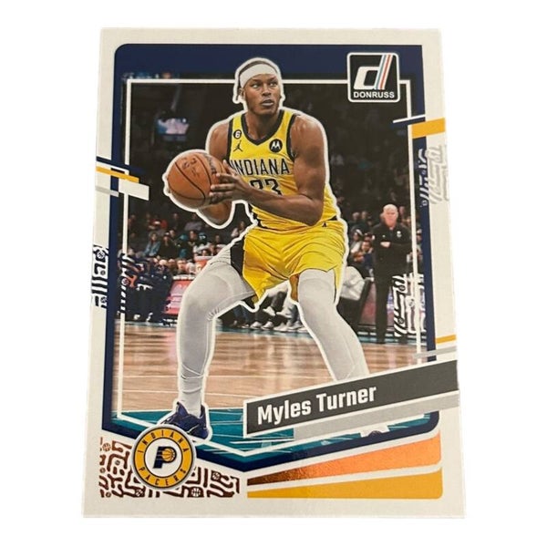 Nr.12 Myles Turner