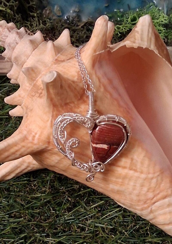 HANDMADE HEART-SHAPED RAINBOW JASPER PENDANT