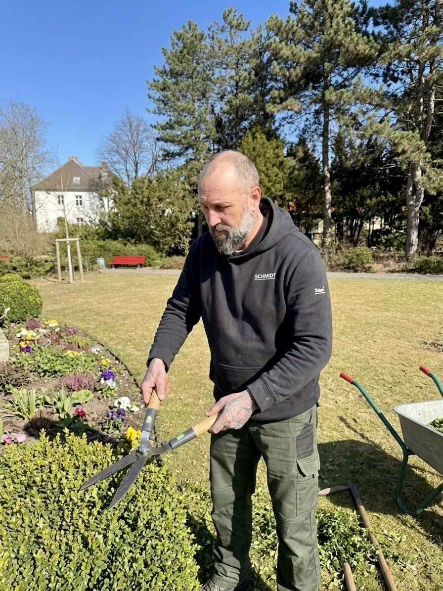 gartenpflege berlin Heckenschnitt 