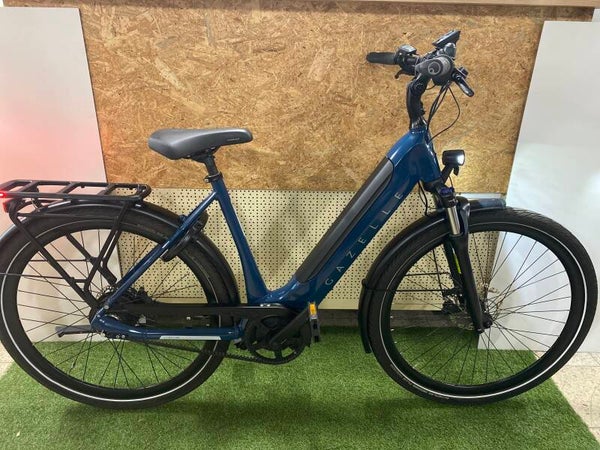 GAZELLE ULTIMATE C380 HMB 2024 53 CM BOSCH PERFORMANCE LINE MIDDENMOTOR ELEKTRISCHE DAMESFIETS BELT DRIVE SLECHTS 716 KM