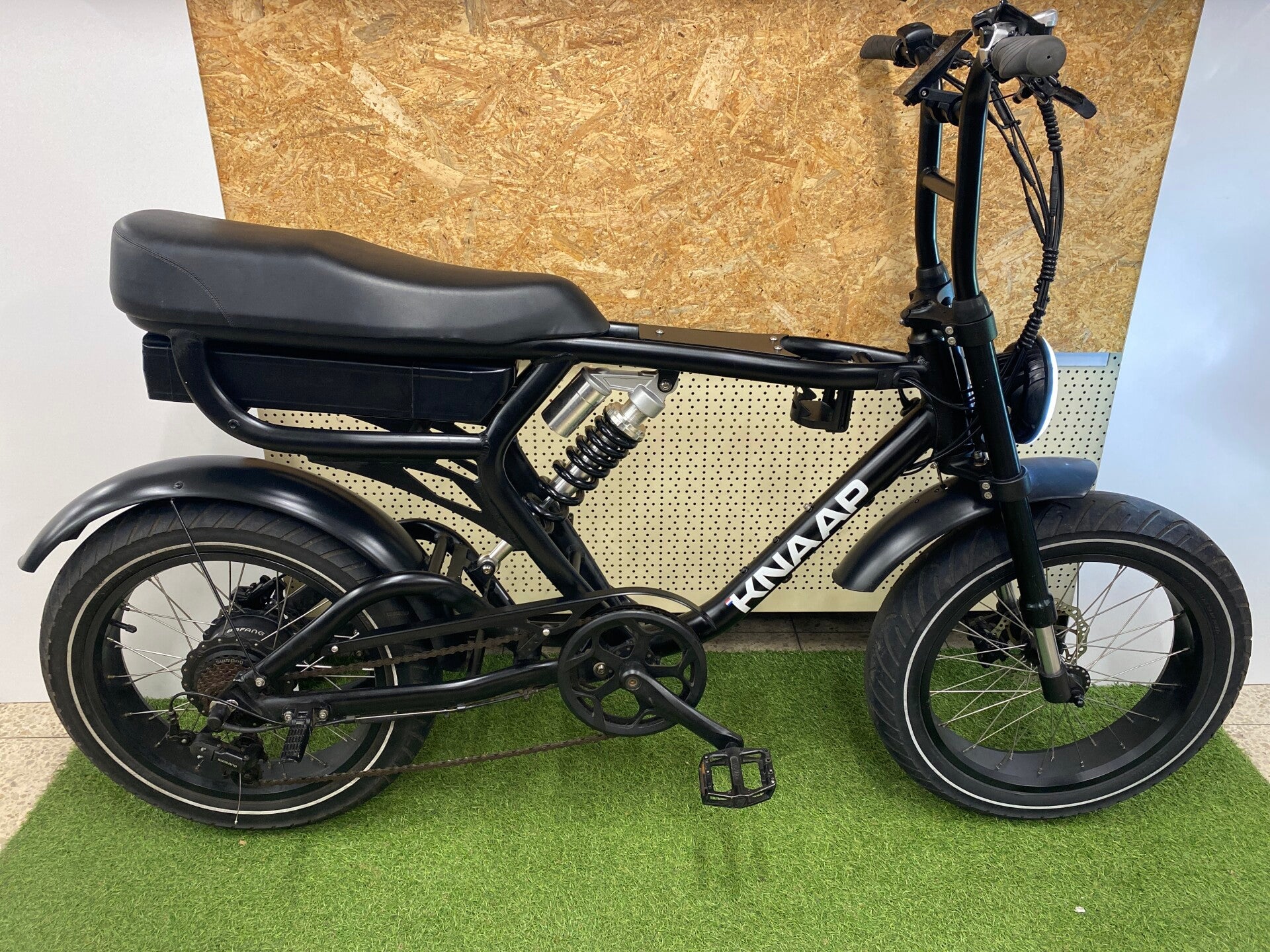 KNAAP BIKE RTD X 2023 ELEKTRISCHE FATBIKE SLECHTS 1991 KM