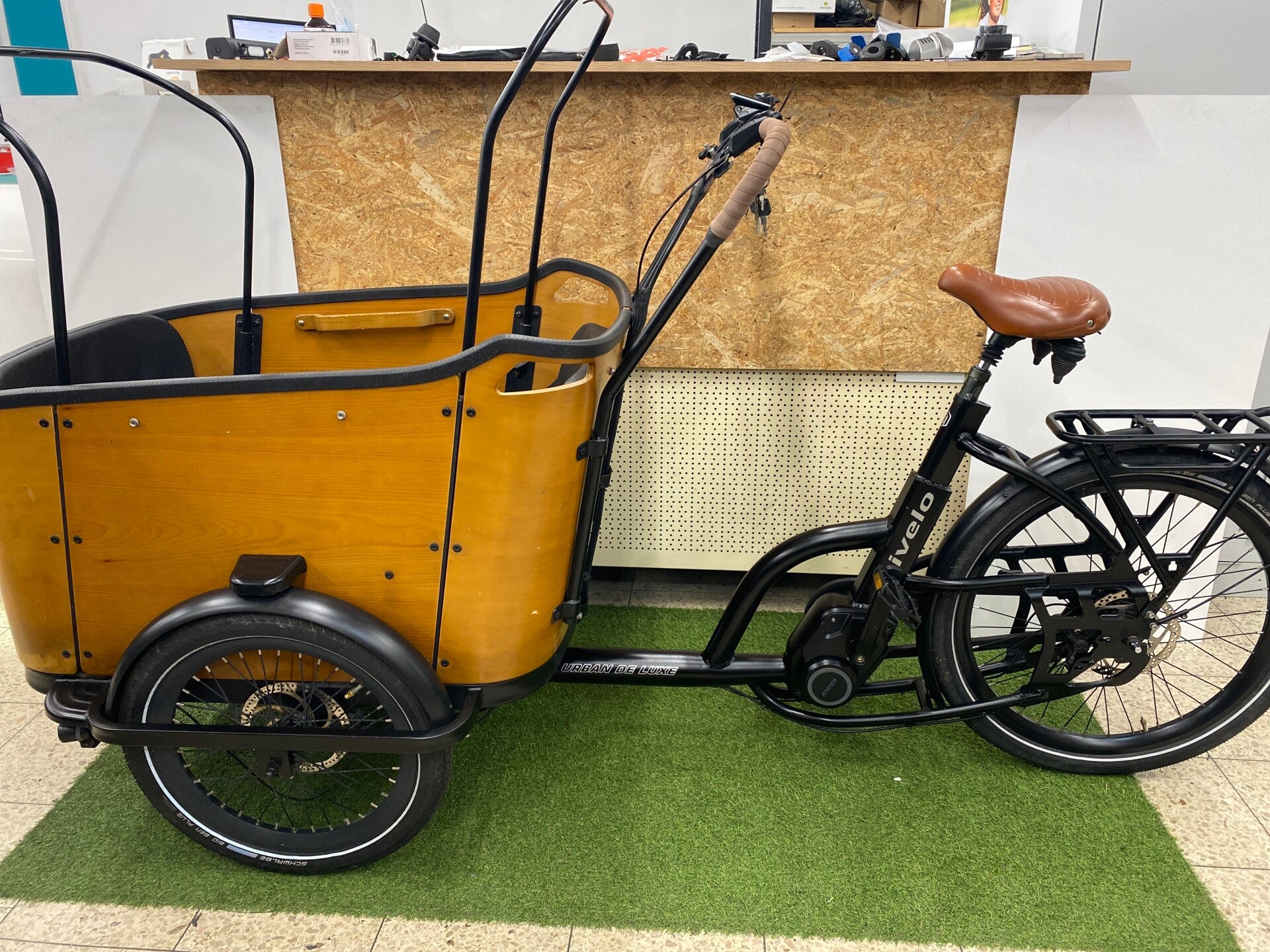 QIVELO ANANDA CURVE 2023 3 WIELER ELEKTRISCHE BAKFIETS